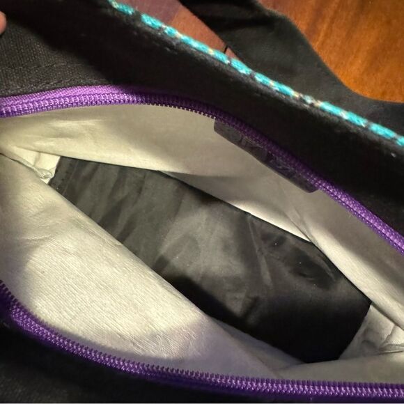 Laurel Burch Dogs and Doggies Shoulder Tote - Picture 6 of 8